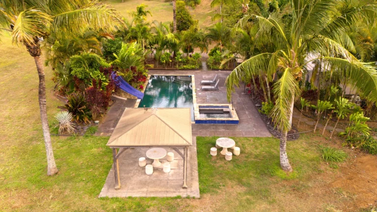 47-4567 Honokaa Waipio Rd, Honokaa, HI 96727