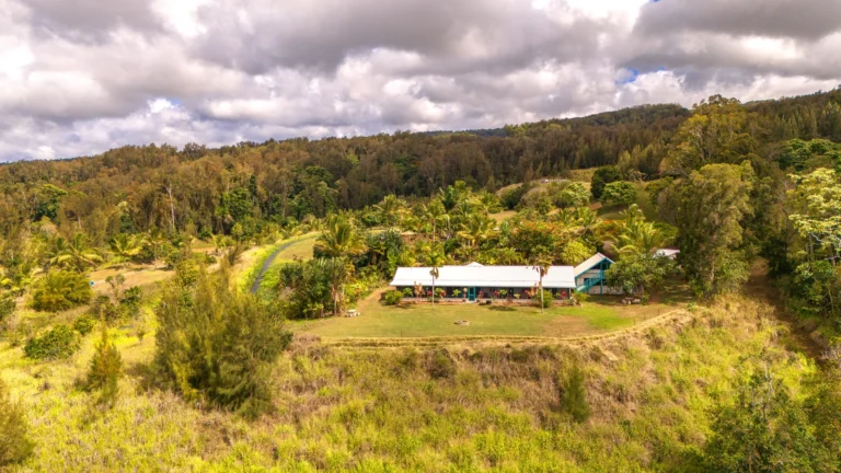 47-4567 Honokaa Waipio Rd, Honokaa, HI 96727