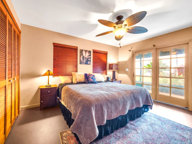 47-4567 Honokaa Waipio Rd, Honokaa, HI 96727