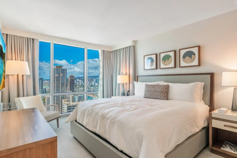 2139 Kuhio Ave #3201