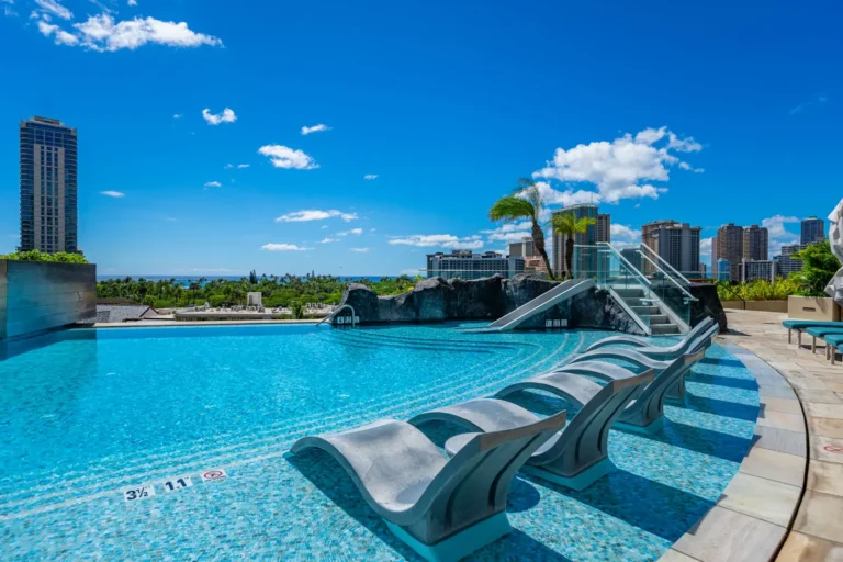 2139 Kuhio Ave #3201