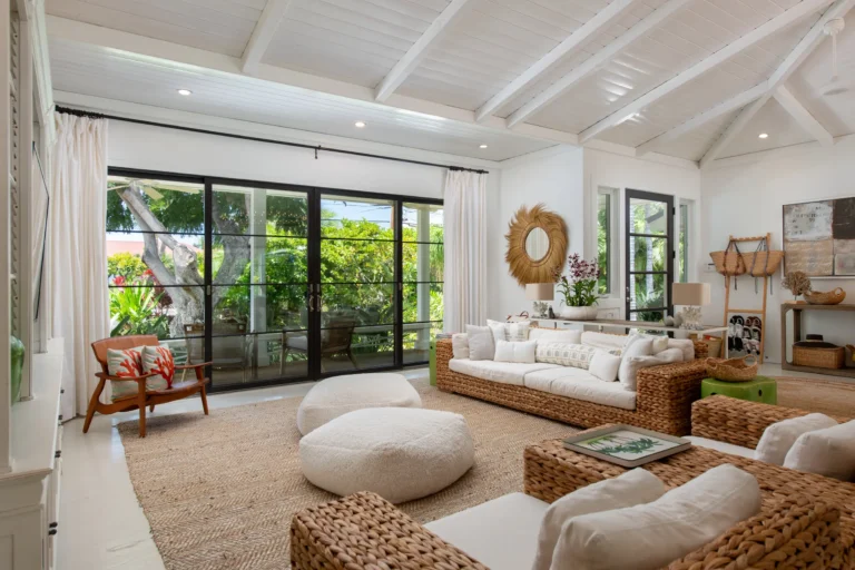 69-1687 Puako Beach Dr Kamuela, HI 96743