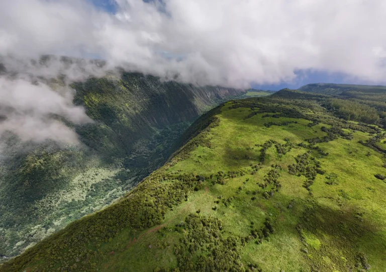 47-5343 W Waikoekoe Ln