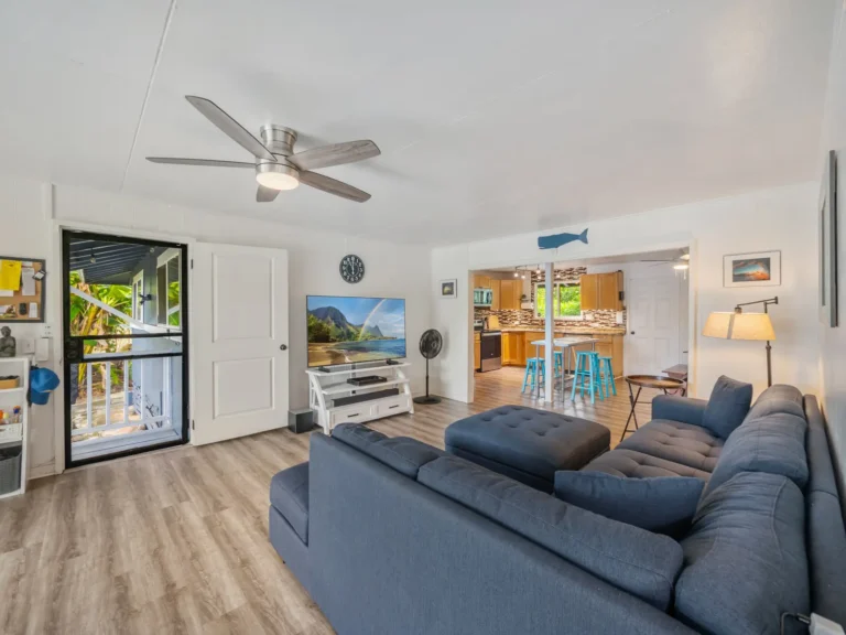 59-742 Kamehameha Highway Unit #C