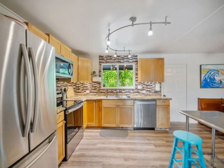 59-742 Kamehameha Highway Unit #C