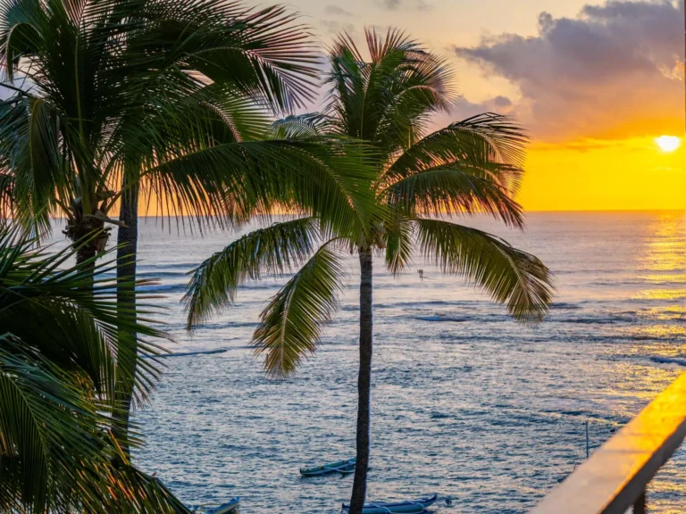 2895 Kalākaua Ave #506