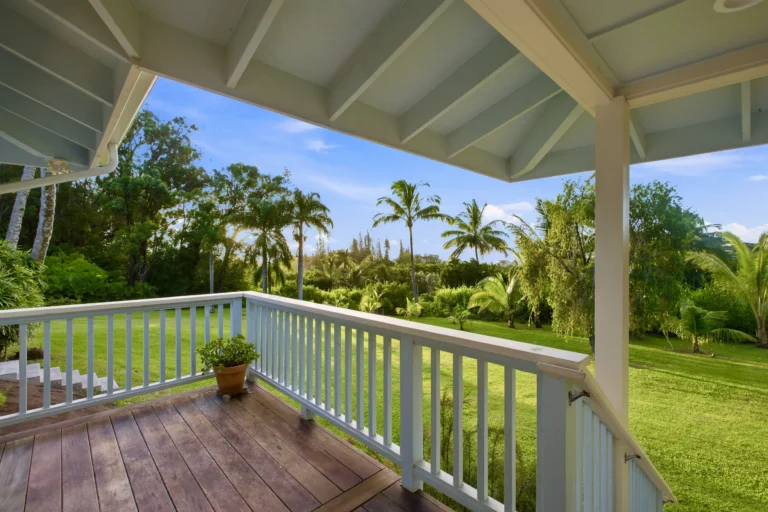 1101 Kauhikoa Rd, Haiku HI 96708